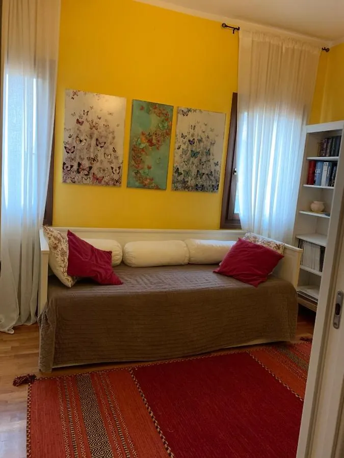 Casa Serenella B&B - Casa Vacanze 布伦塔河畔皮亚佐拉
