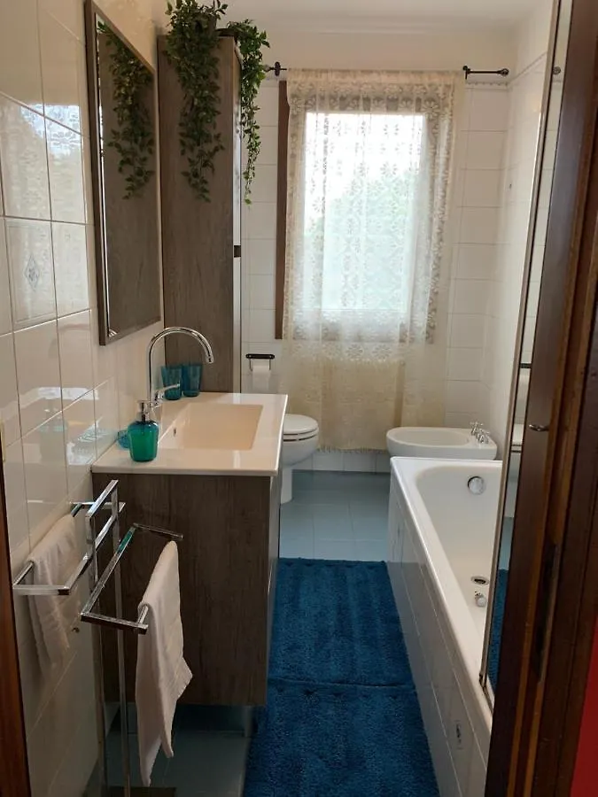 Casa Serenella B&B - Casa Vacanze 布伦塔河畔皮亚佐拉