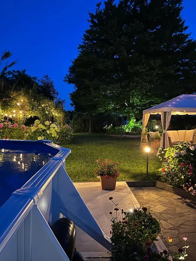 Casa Serenella B&B - Casa Vacanze 布伦塔河畔皮亚佐拉 0*,
