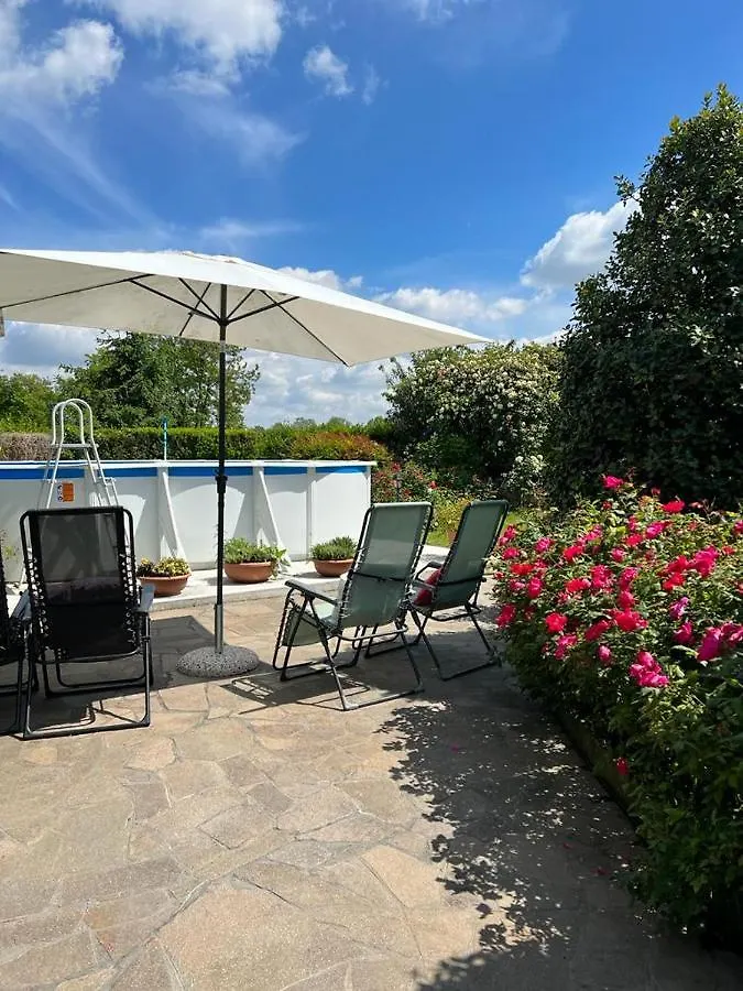 Casa Serenella B&B - Casa Vacanze 布伦塔河畔皮亚佐拉